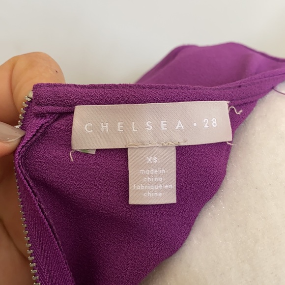 NWOT Chelsea28 Crepe Shift Dress in Purple - Picture 8 of 8